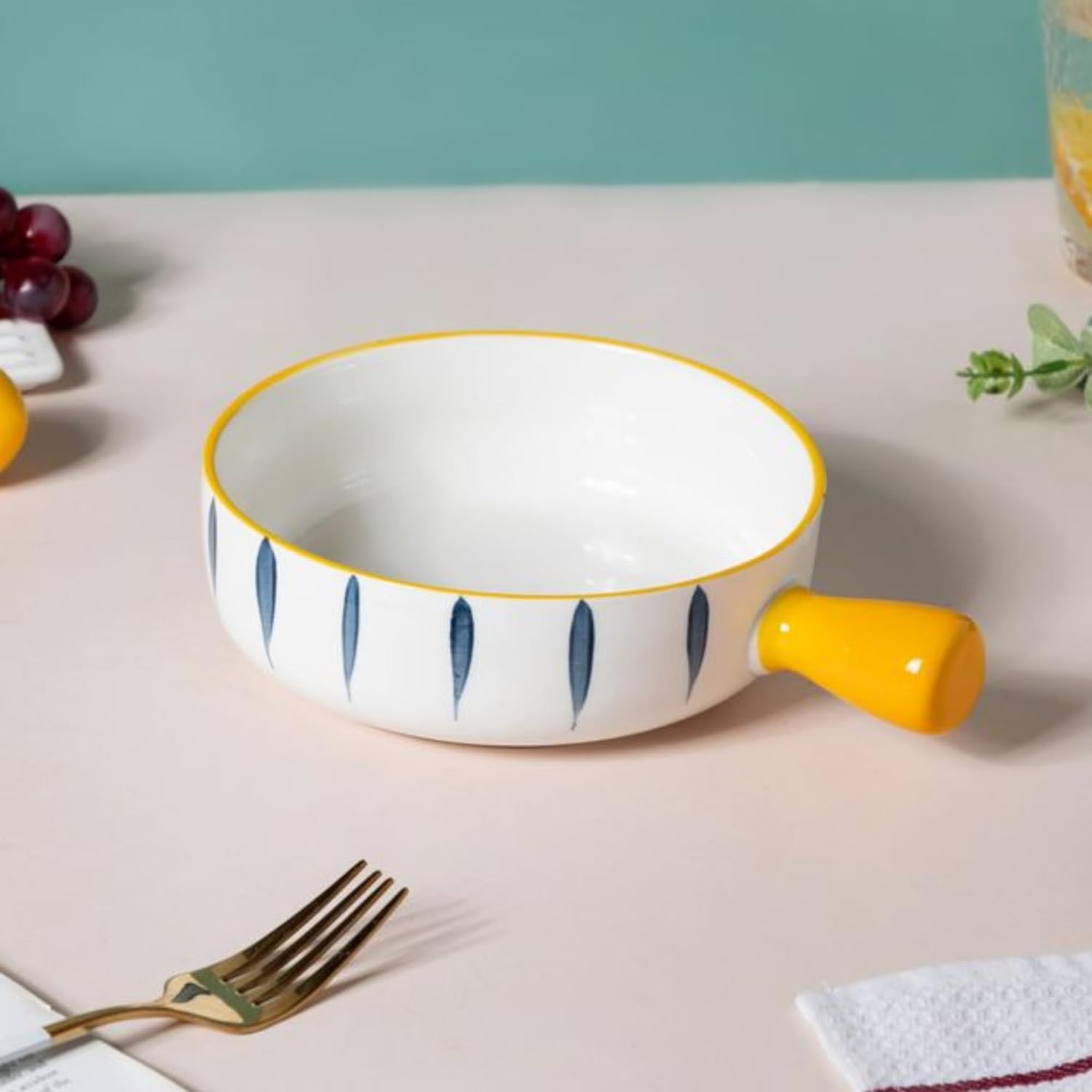 Ceramic Snack & Maggie Bowl with Handle 700 ml - Image 6