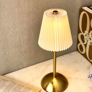 Elegant Gold Table Lamp with Pleated White Shade Design
