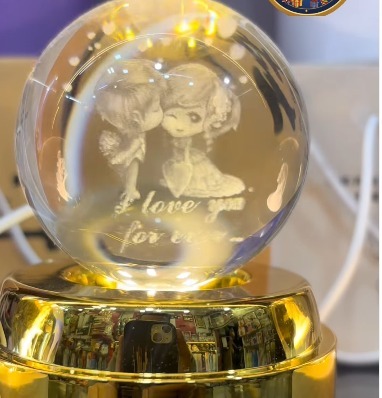 Rotating Crystal Ball Lamp(Random Design Only) - Image 15