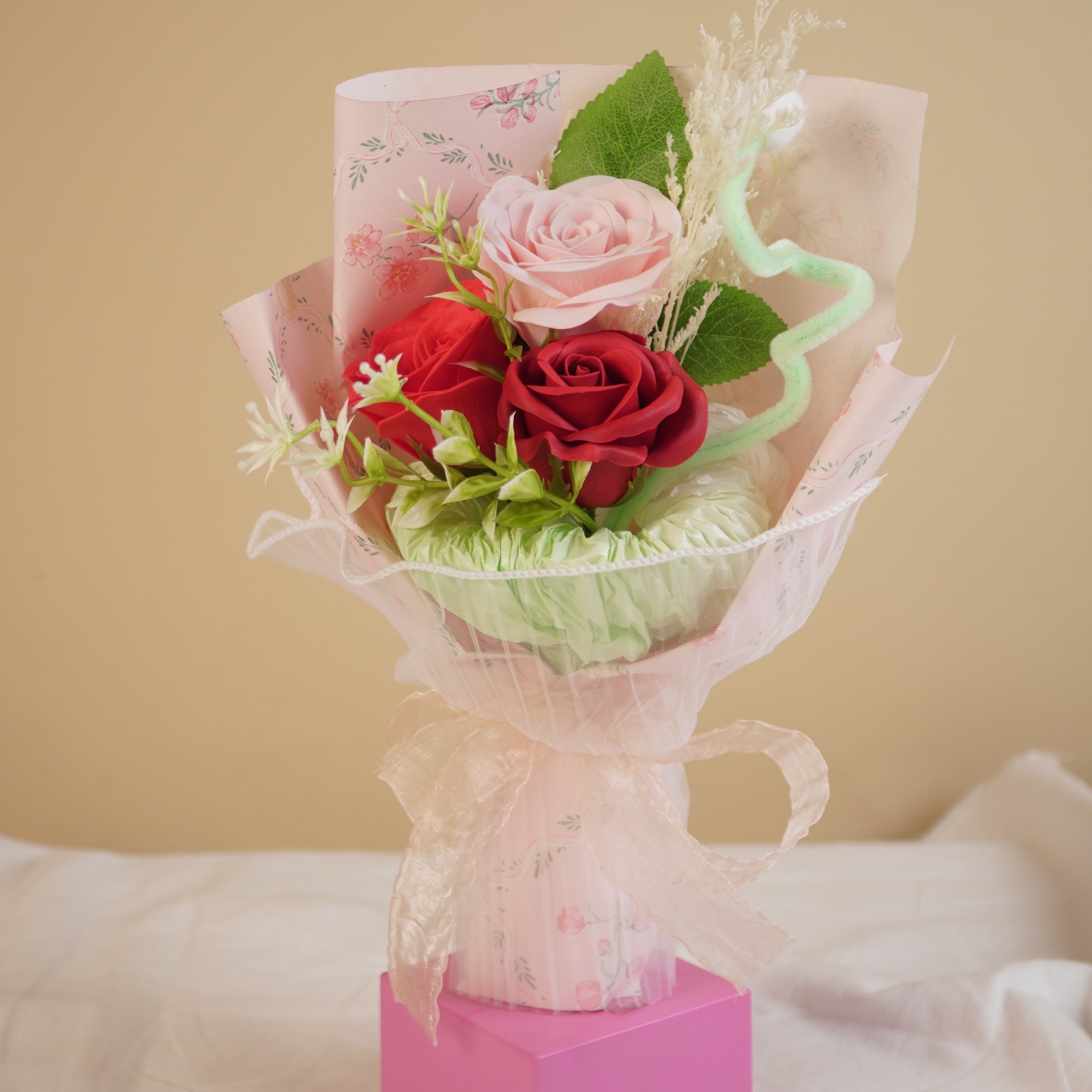 Valentine Day Flower Bouquet(random color only) - Image 7