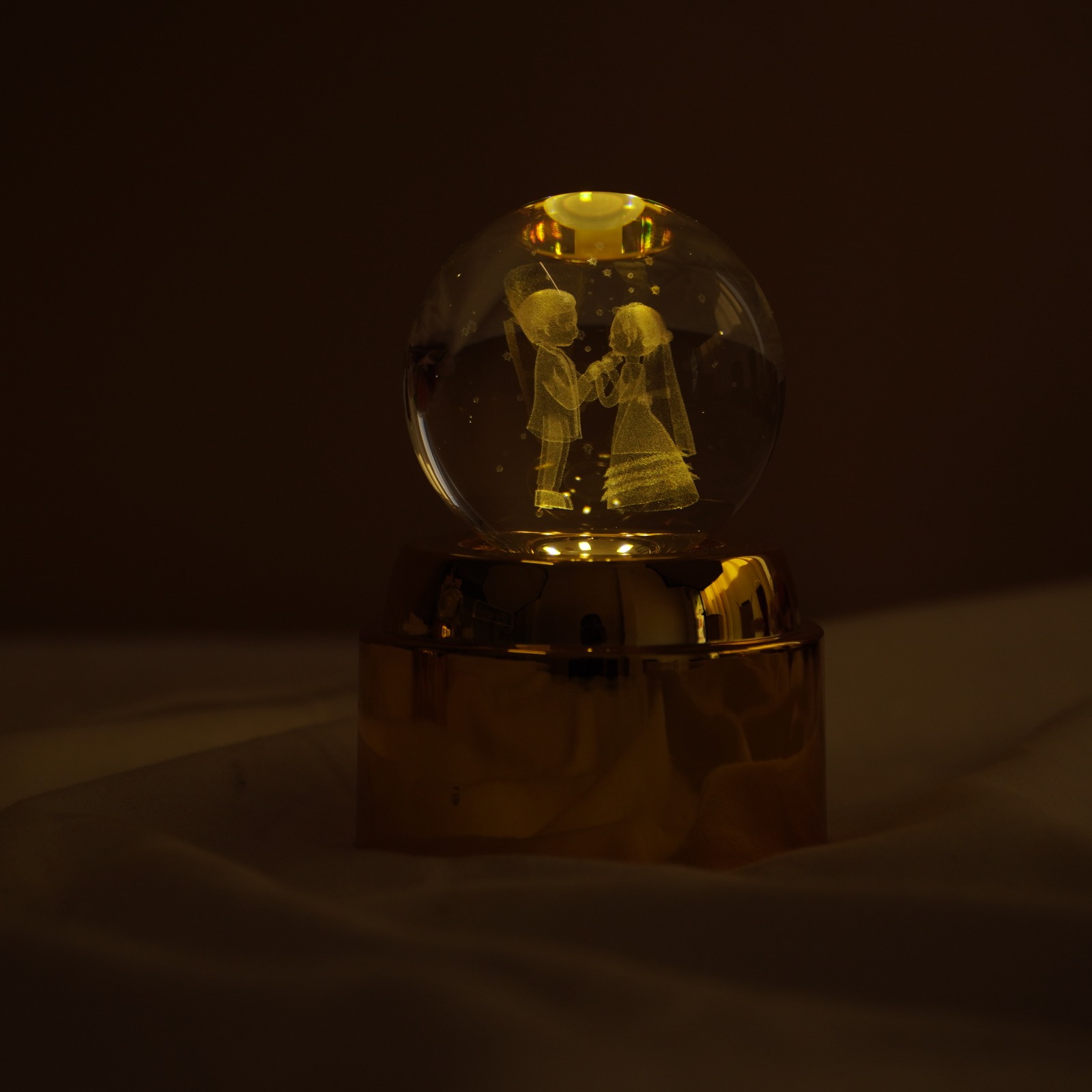 Rotating Crystal Ball Lamp(Random Design Only) - Image 7